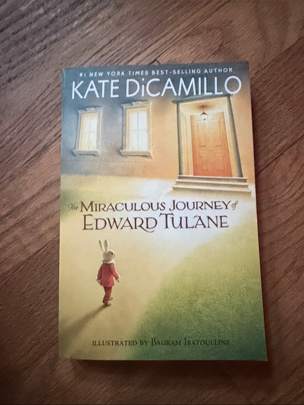 The Miraculous Journey of Edward Tulane - Cream/Green Cover